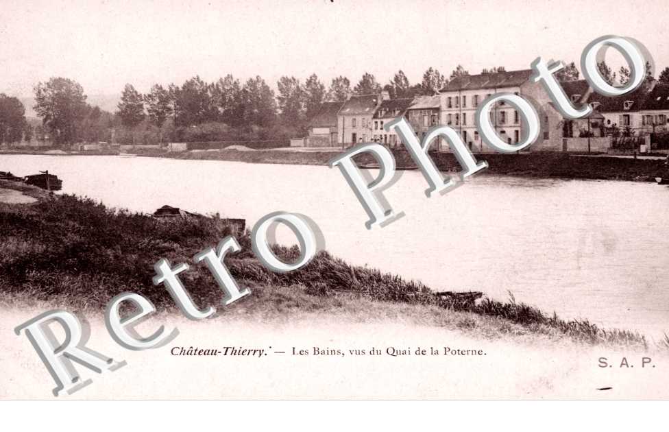 les Bains, vus du Quai de la Poterne