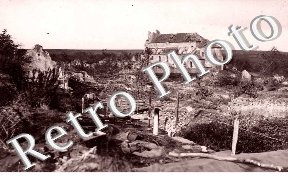 vue de l&#039;eglise en ruines