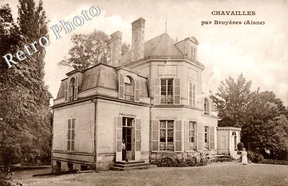 Chavailles