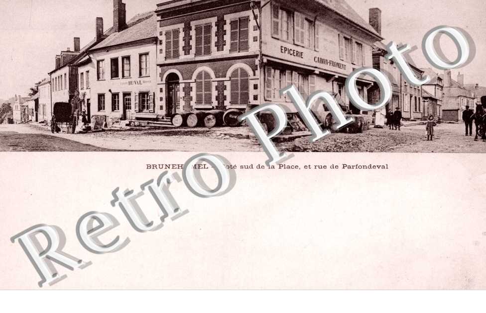 La Place et Rue de Parfondeval