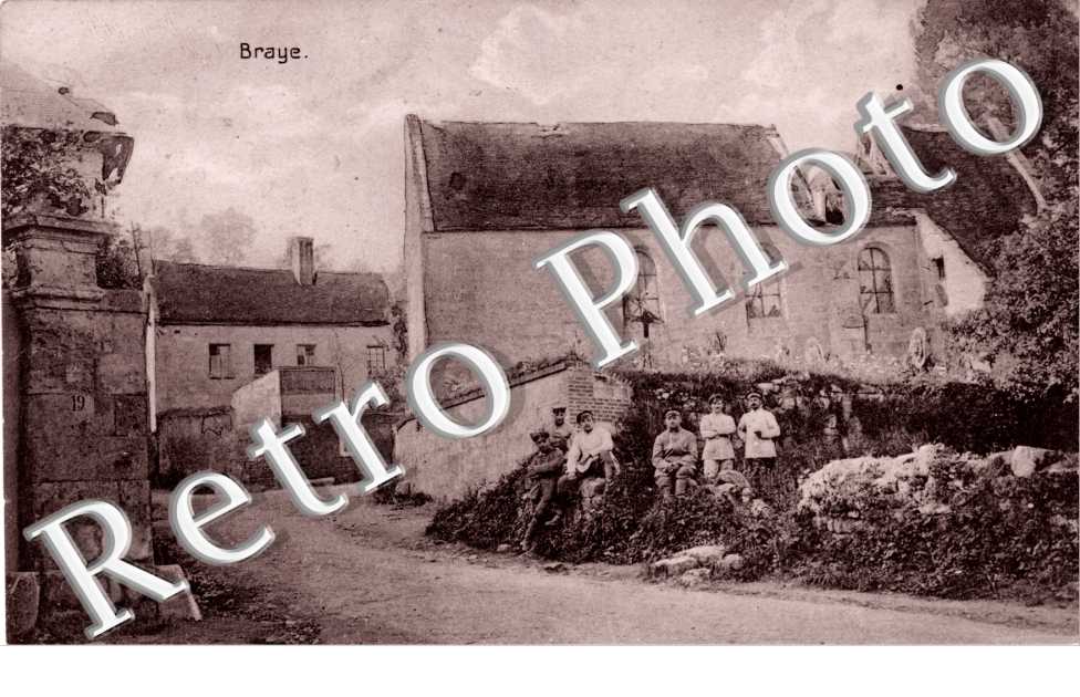 Une rue avec militaires allemands  -  1916