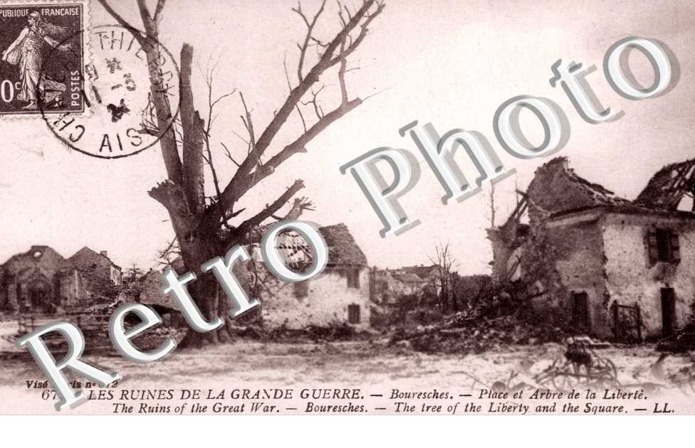 Les Ruines de la Grande Guerre, Place et Arbre de la Liberte