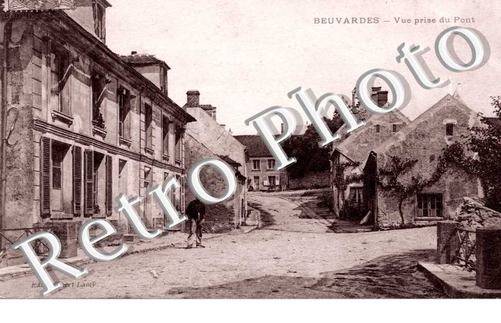 Vue prise du Pont