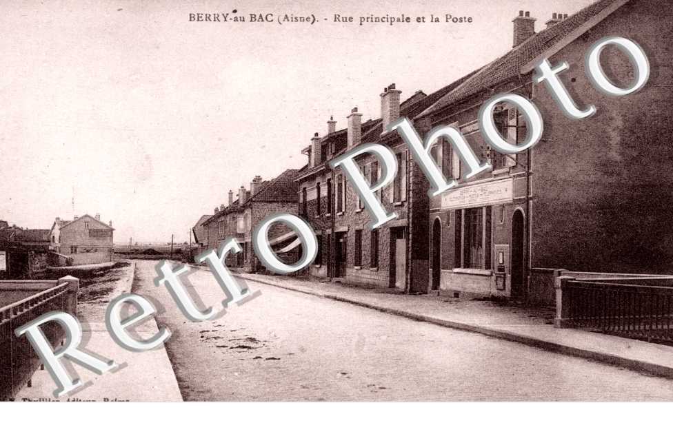 Rue Principale et la Poste