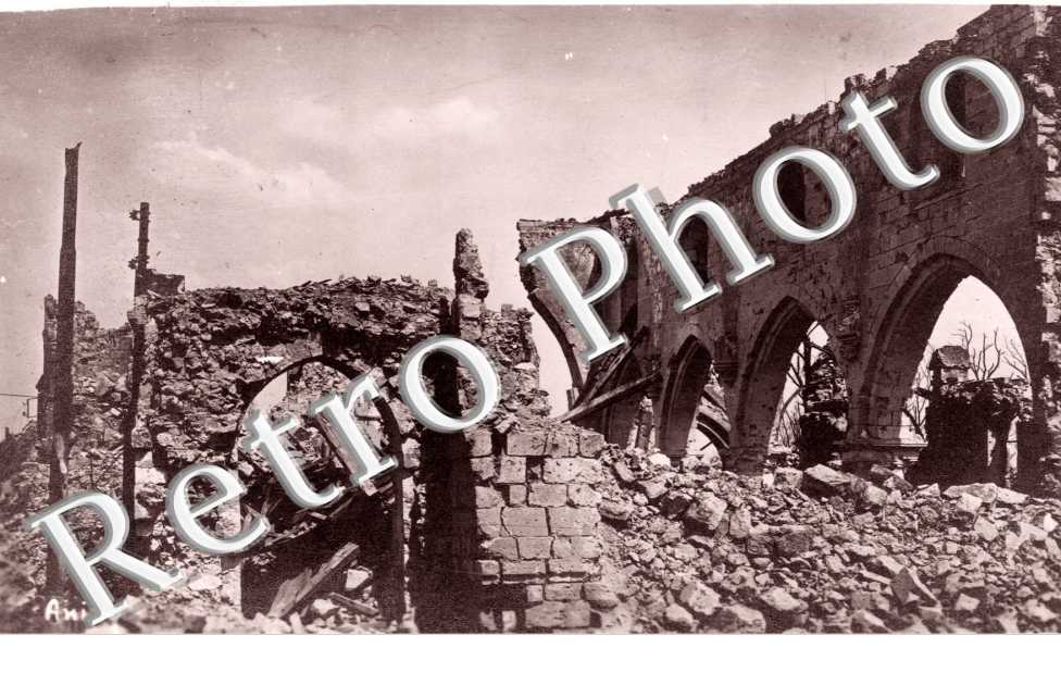 Eglise en ruines 1918