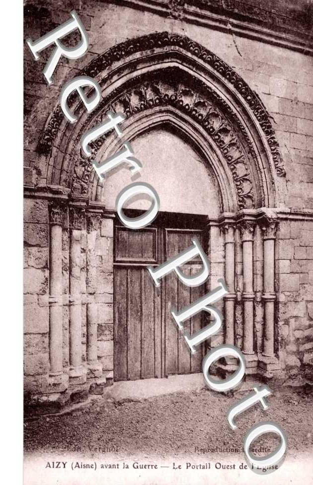 Le portail de l'eglise