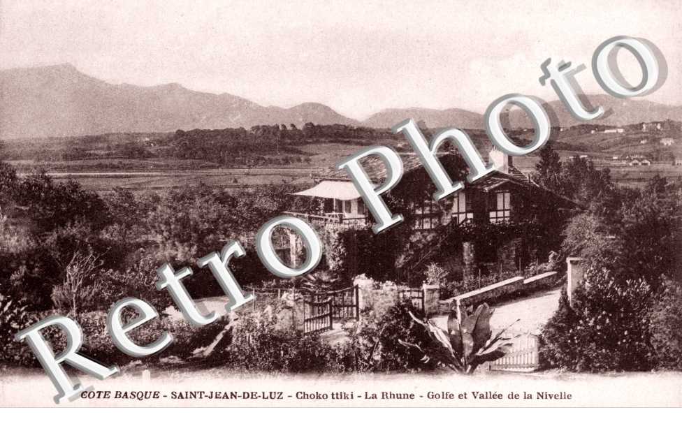 Choko Ttiki  La Rhune Golfe et vallee de la Nivelle