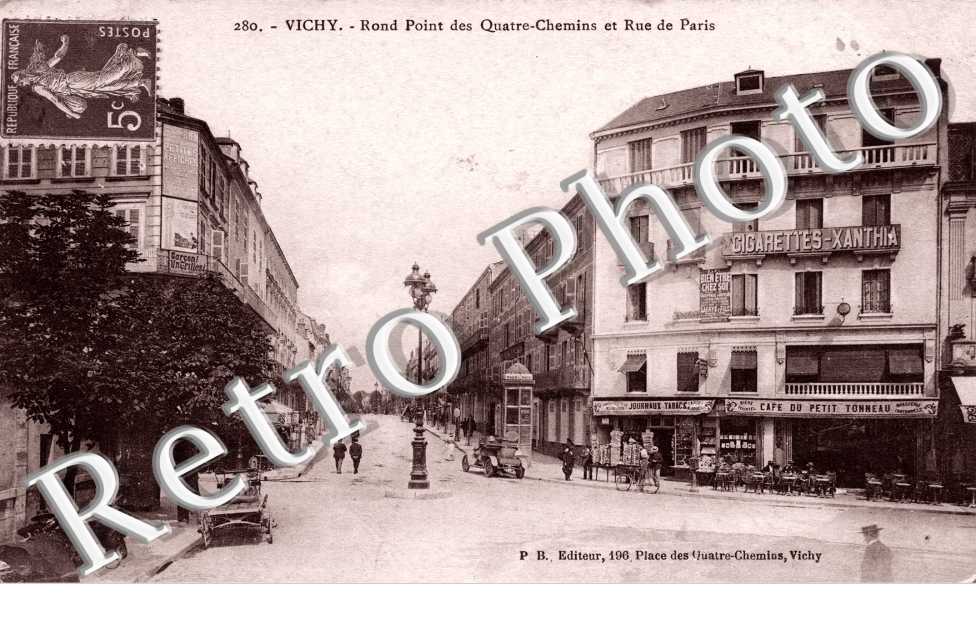 Rond point des Quatre Chemins et la rue de Paris