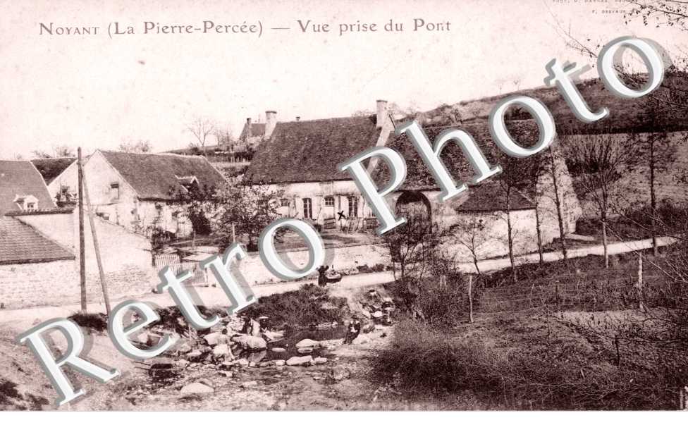 Vue prise du Pont