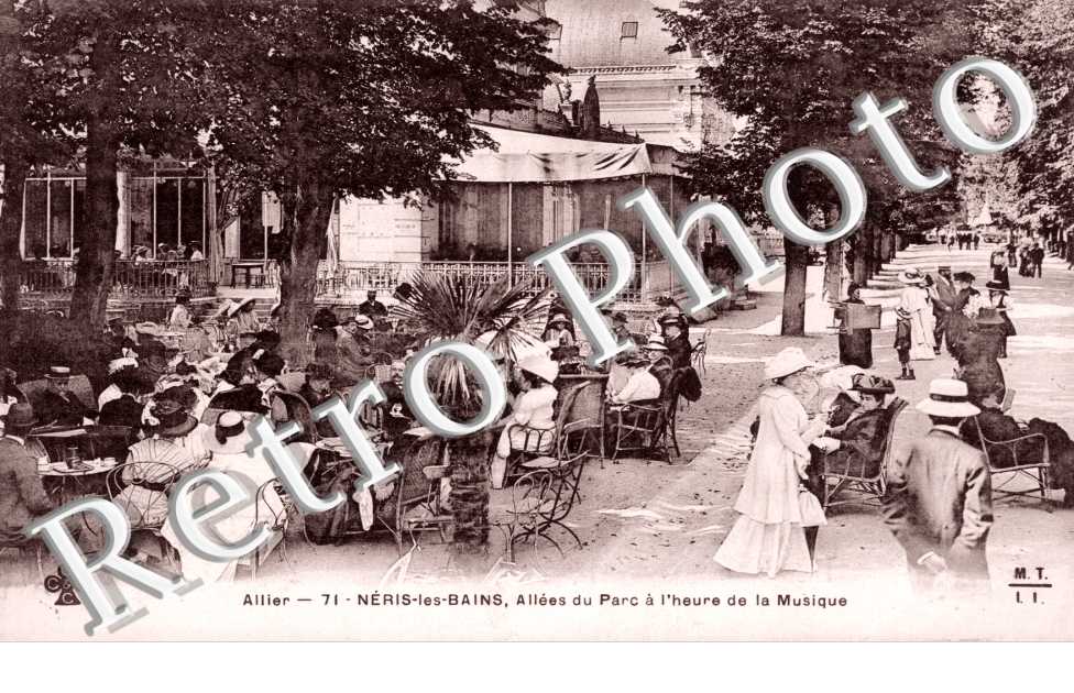 Allee du Parc a l'heure de la Musique