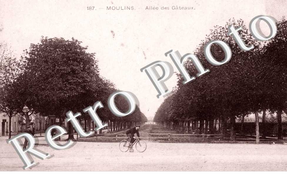Allee des Gateaux
