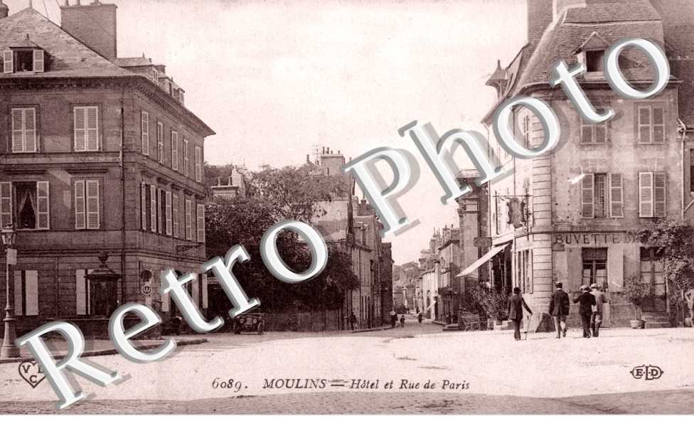 Hotel et Rue de Paris