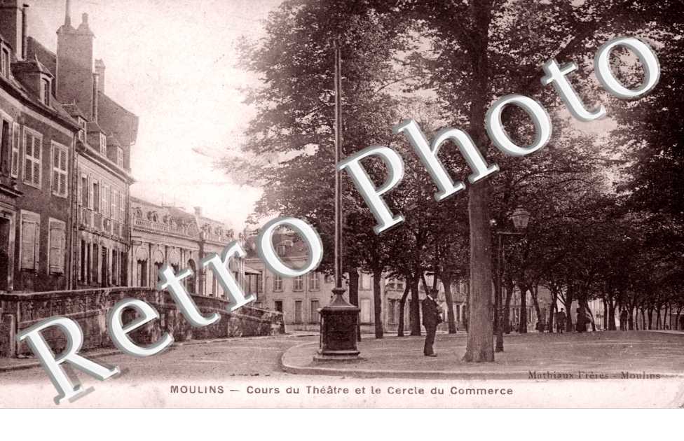 Cours du Theatre et le Cercle du Commerce