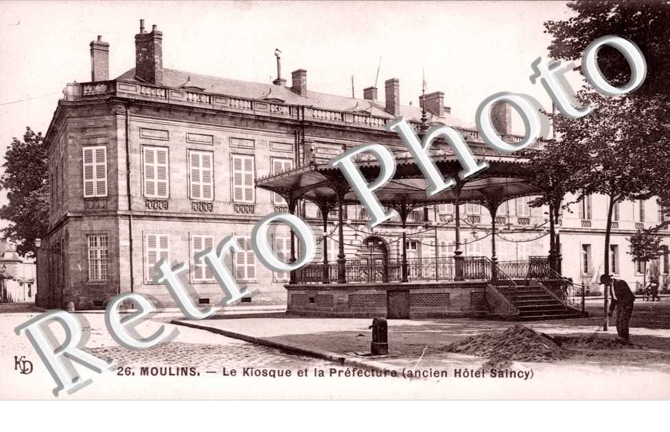 le Kiosque et la Prefecture (ancien Hotel Saincy)