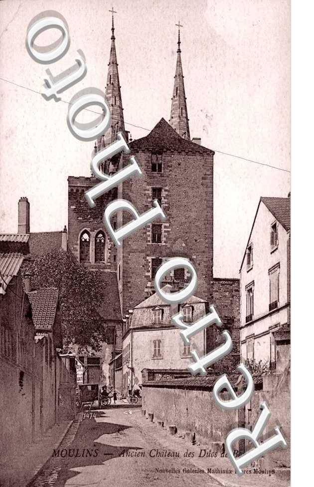 Ancien Chateau des Ducs de Bourbon