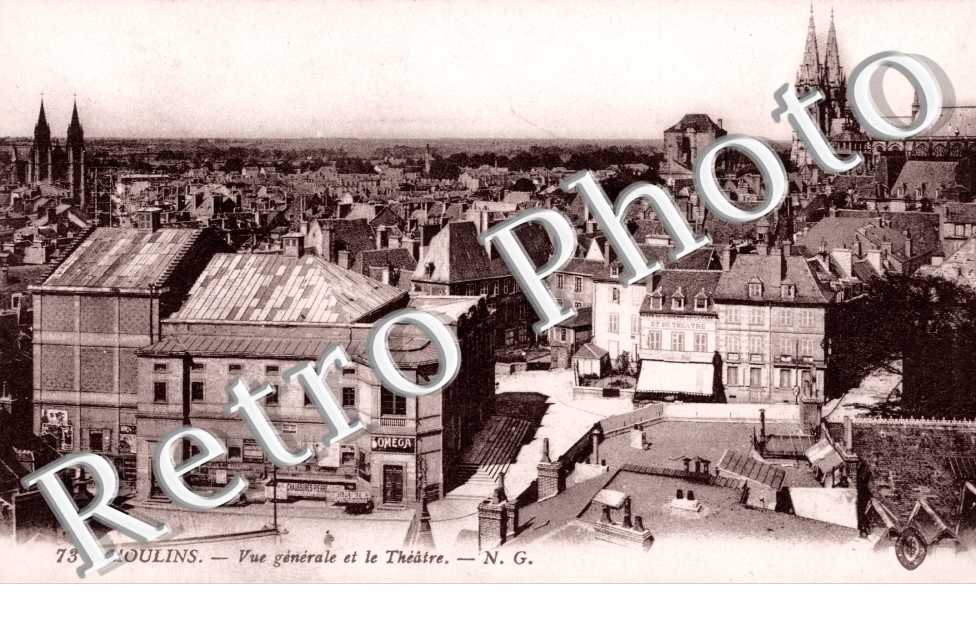 Vue generale et le Theatre