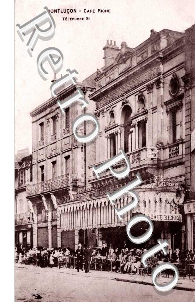 Cafe Riche