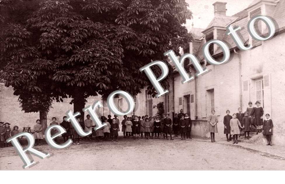 ( ecole de filles )