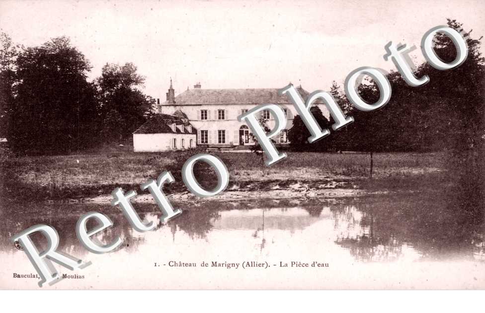 Le Chateau et la Piece d&#039;eau