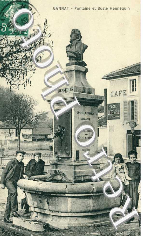 Fontaine et Buste Hennequin