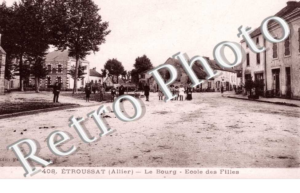 le bourg, ecole des filles