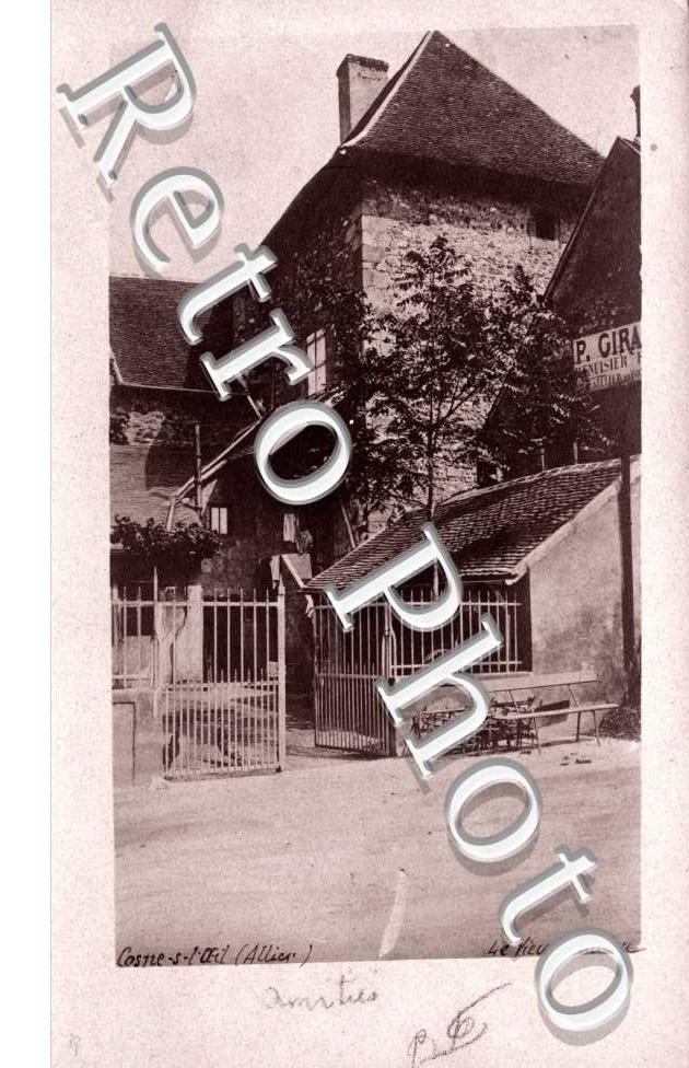 Cosne sur l&#039;Oeil - le vieux chateau