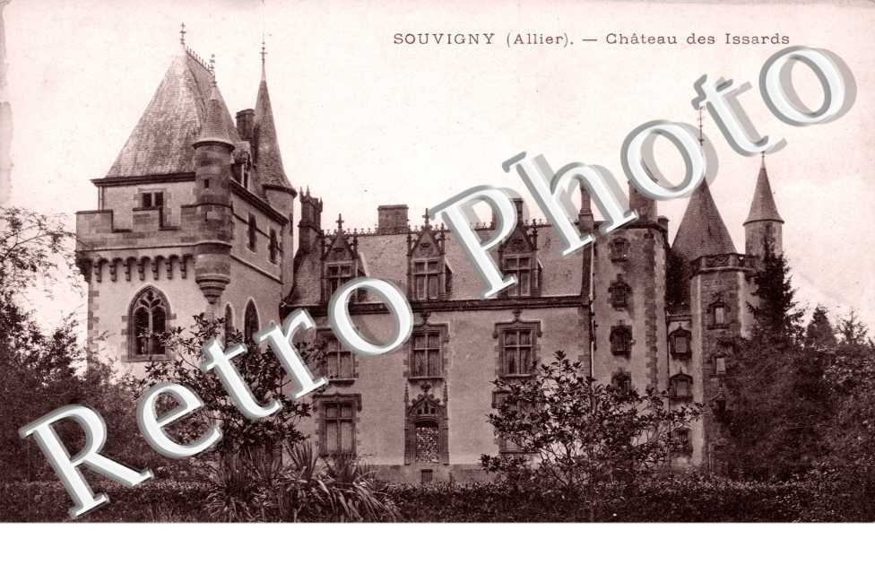 Souvigny, Chateau des Issards
