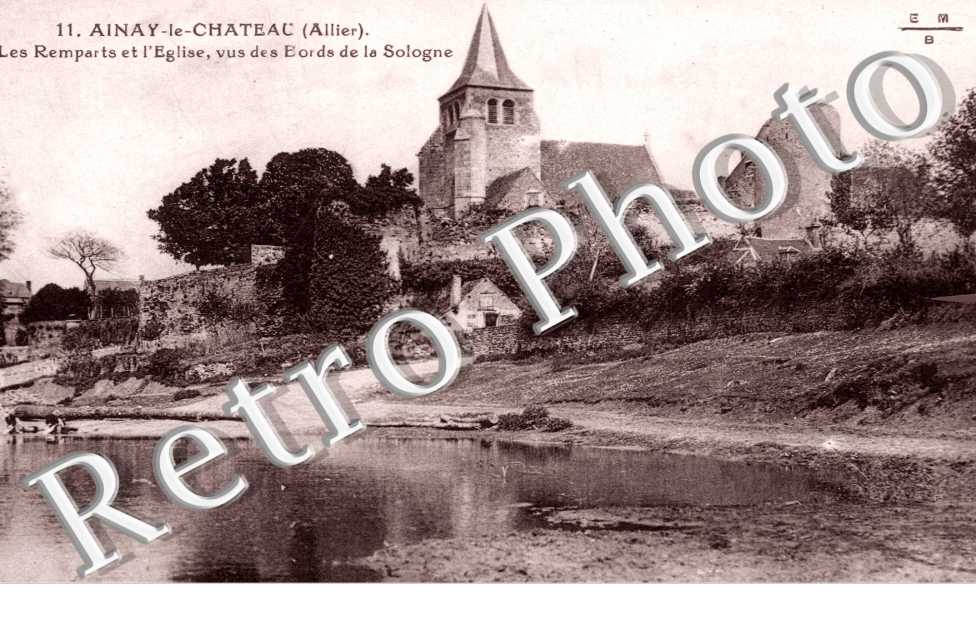 Les Remparts et l'Eglise