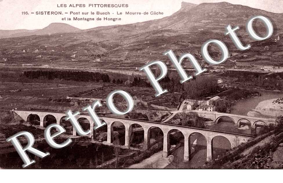 Pont sur le Buech - Le Mourre-de-Gache et la montagne de Hongrie