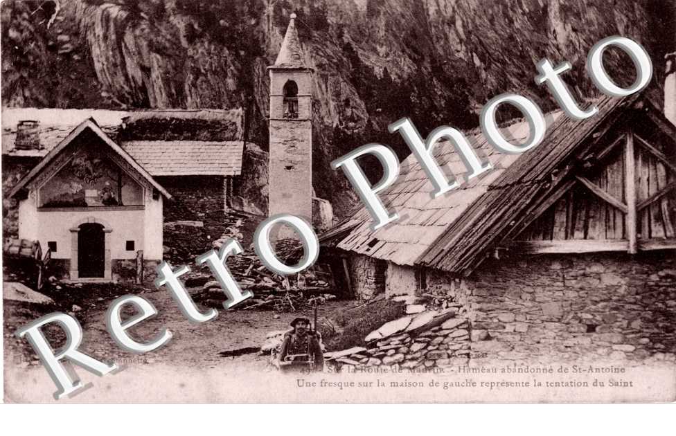 Sur la route de Maurin - hameau abandonne de St-Antoine