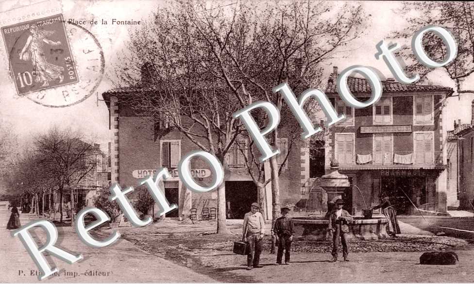 Place De la Fontaine