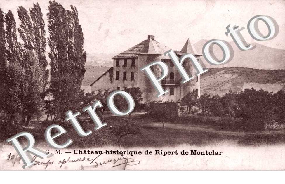 Chateau historique de Ripert de Montclar