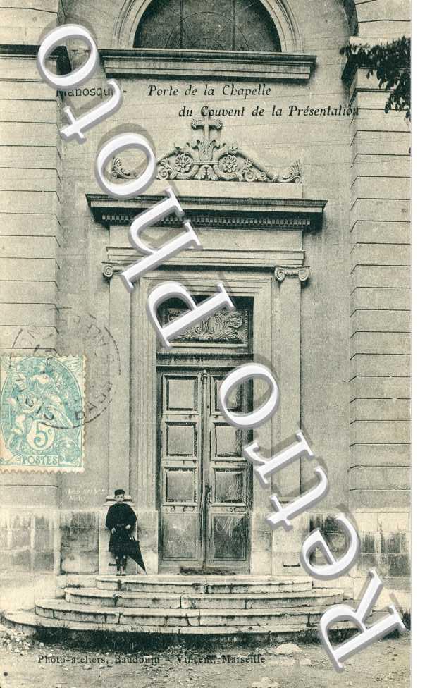 Porte de la chapelle du couvent de la Presentation