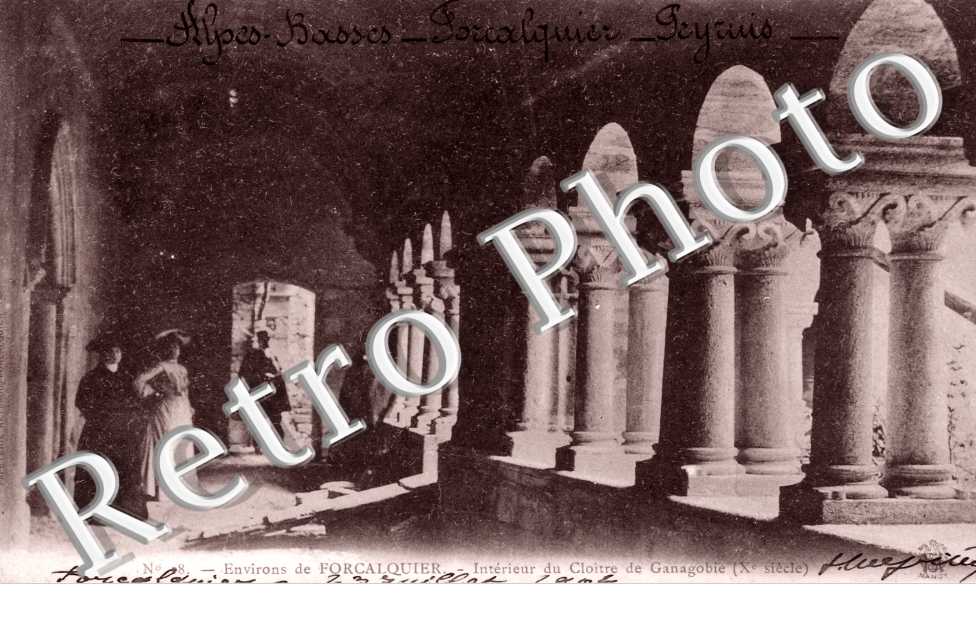 interieur du cloitre