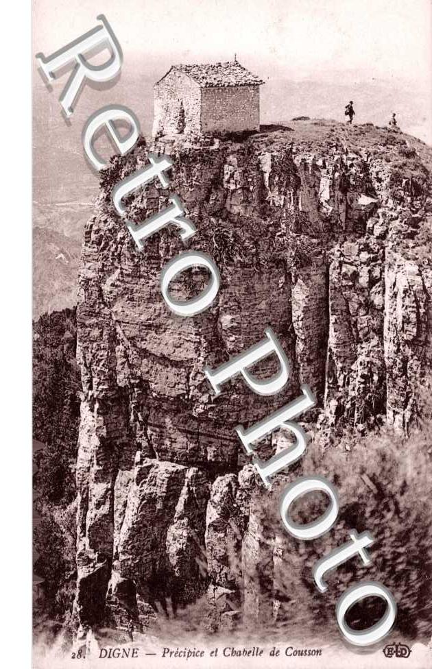 precipice et chapelle