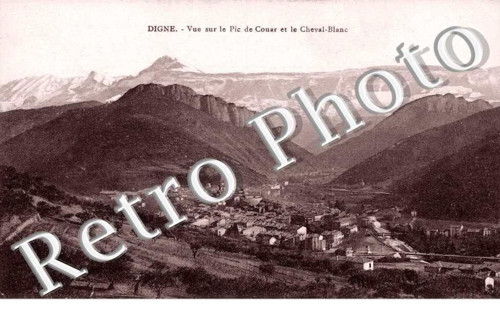 Vue sur le Pic de Couar et le Cheval Blanc