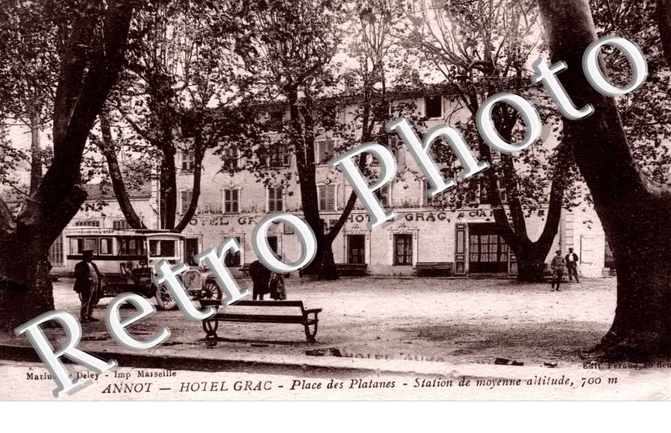 L'hotel Grac Place des platanes