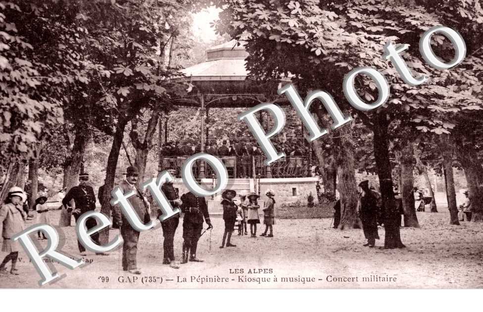 La Pepiniere, Kiosque a Musique et Concert Militaire