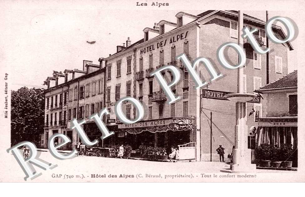 Hotel des Alpes