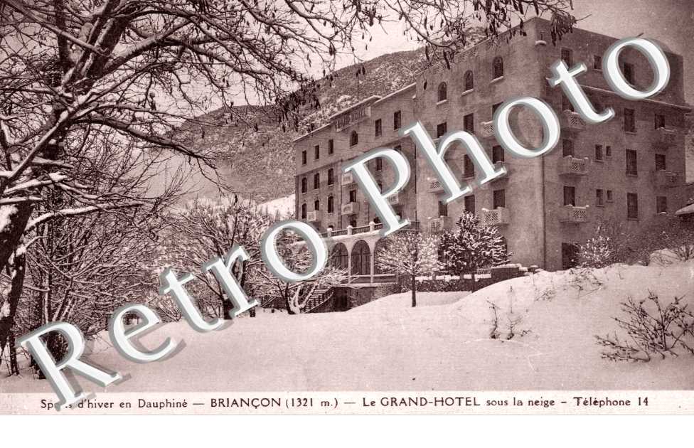le Grand Hotel sous la neige