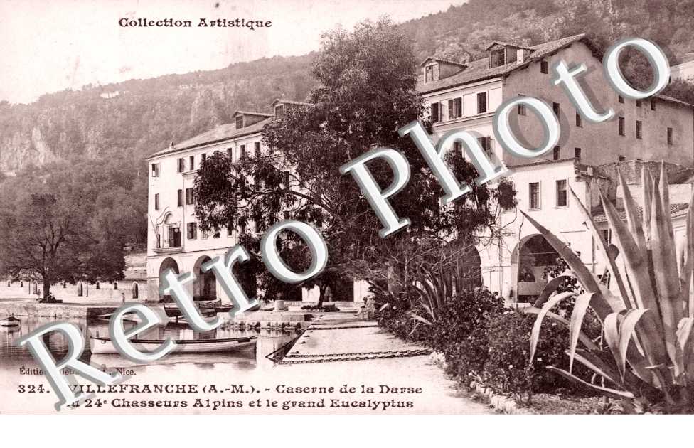 Caserne de la Danse du 24e chasseurs alpins et le grand Eucalyptus