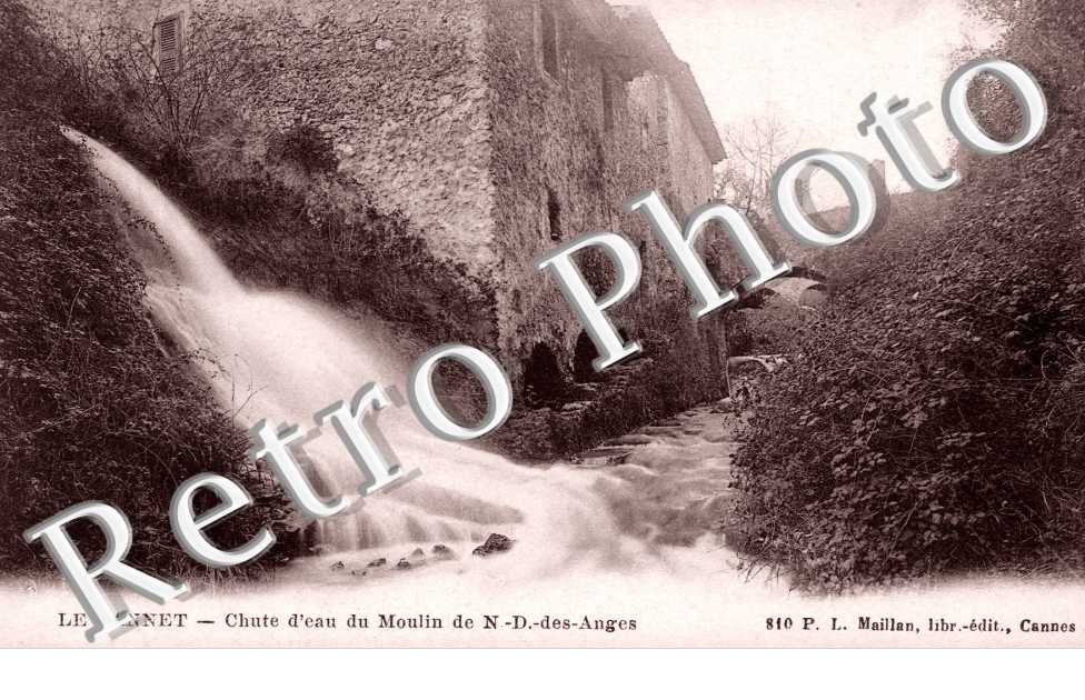 Chute d&#039;eau du Moulin de Notre-Dame des Anges