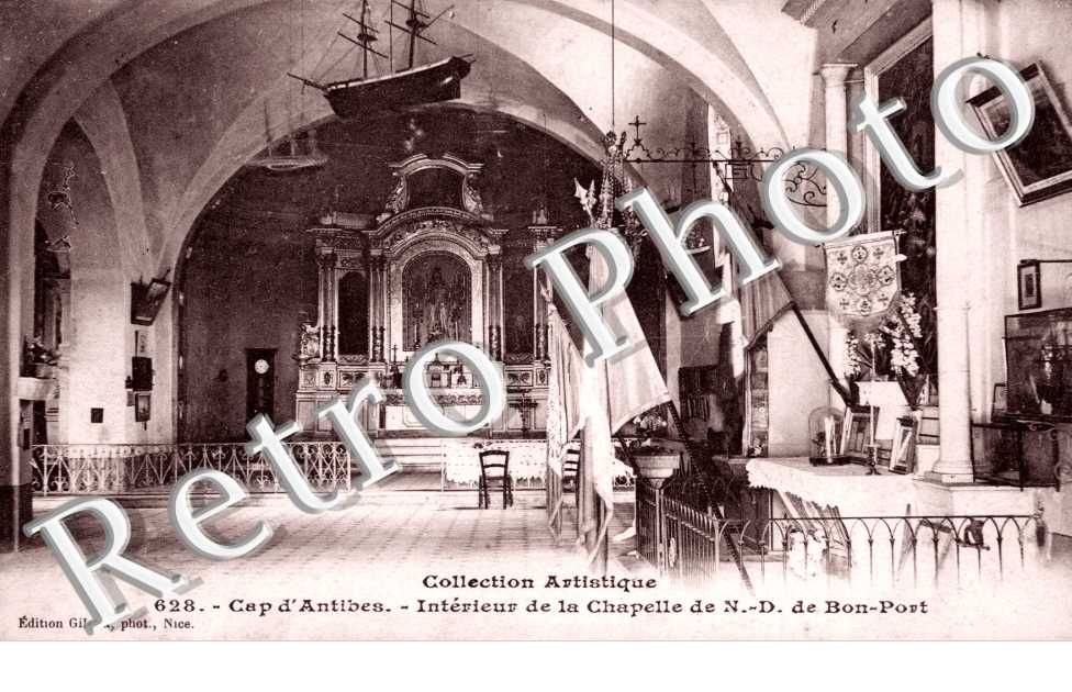 Interieur de la Chapelle de Notre Dame de Bon Port
