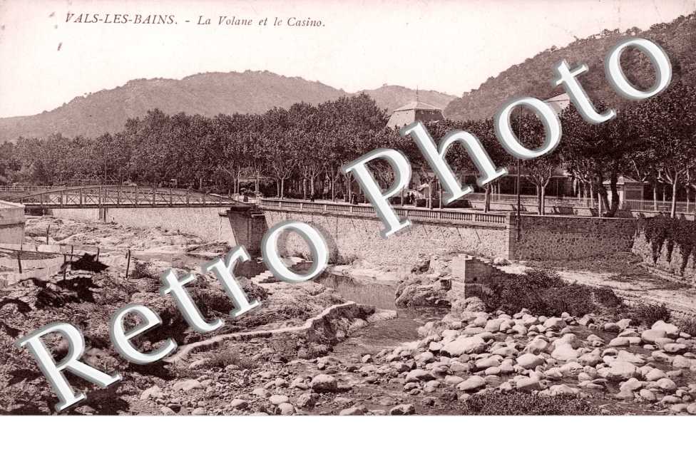 Vals-les-Bains, la Volane et le Casino