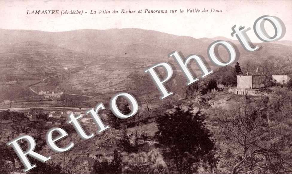 Villa du rocher et panorama sur la vallee du Doux