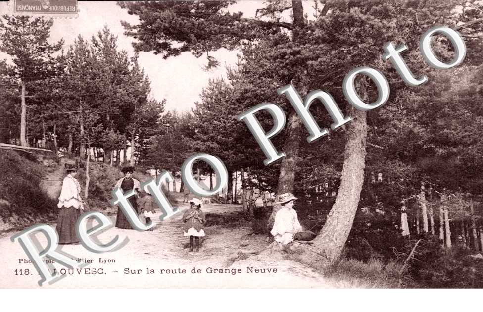 Sur la route de Grange Neuve