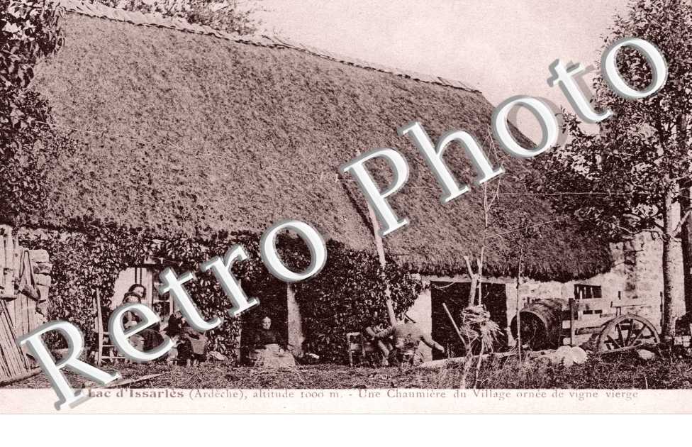 Une chaumiere du village
