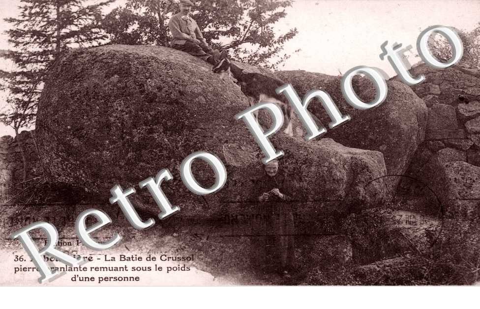 La Batie de Crussol, pierre branlante