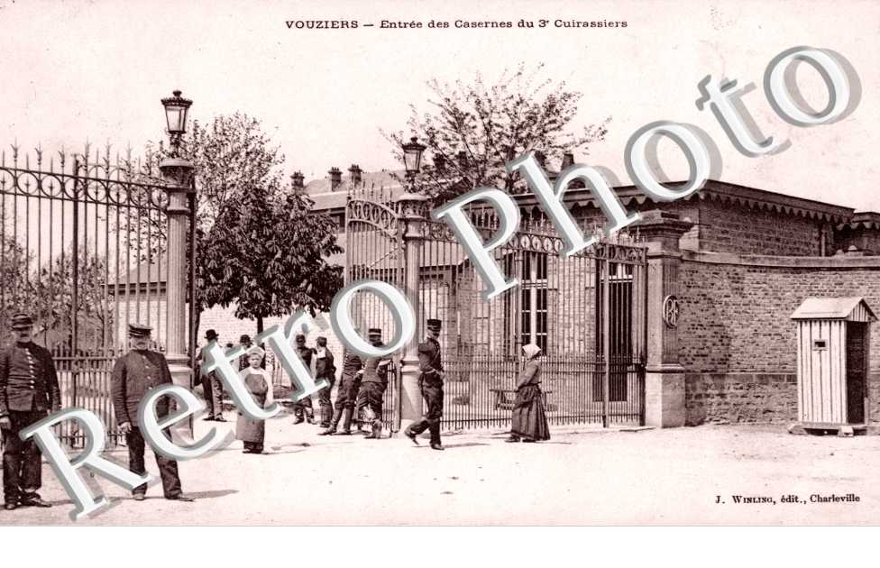 Entree des casernes du 3eme Cuirassiers
