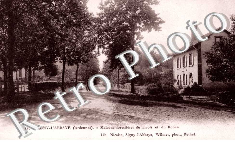 Maisons Forestieres de Tivoli et du Roban